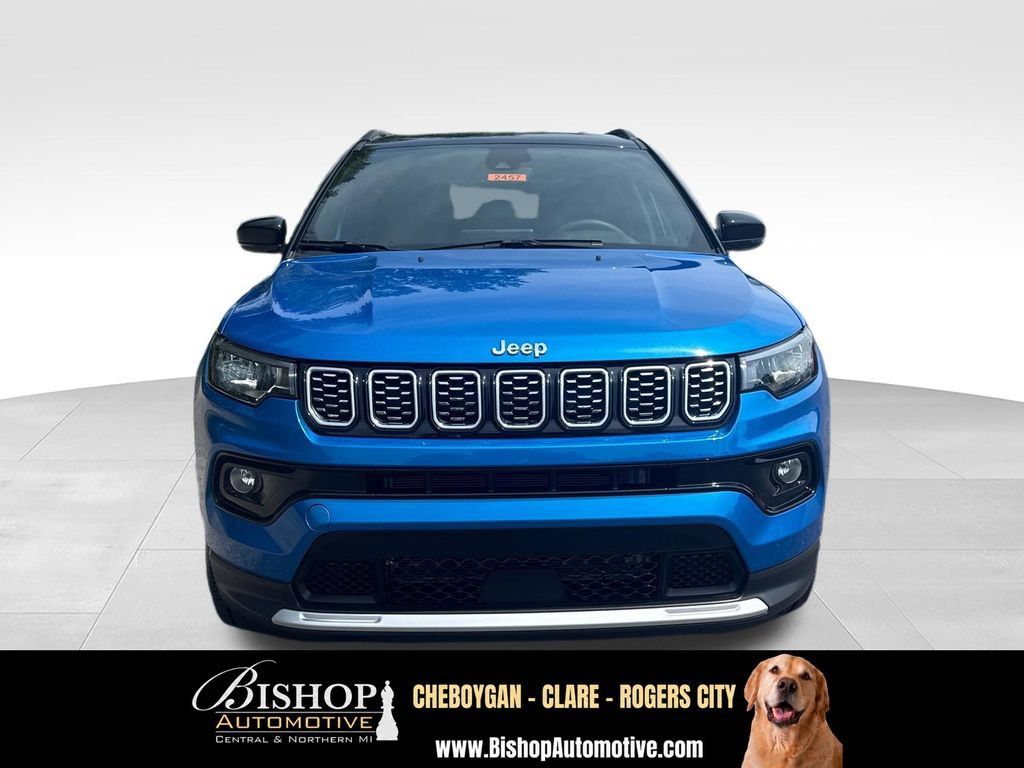 Used 2025 Jeep Compass Limited AWD/4WD image 14