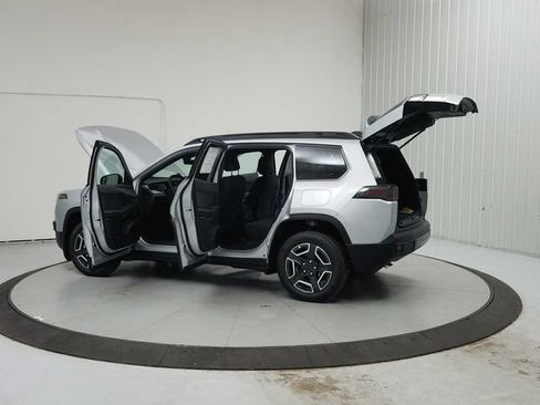 New 2026 Jeep Cherokee Laredo AWD/4WD image 13