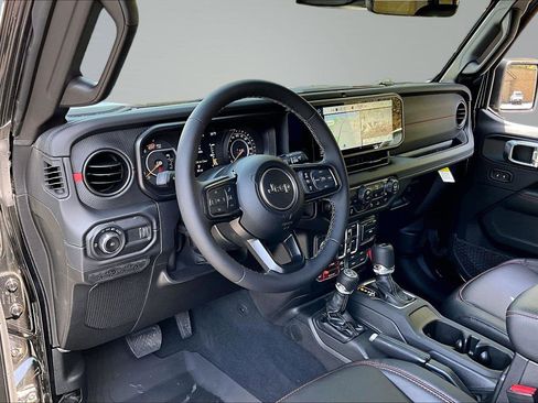 New 2026 Jeep Wrangler Unlimited Rubicon AWD/4WD image 7