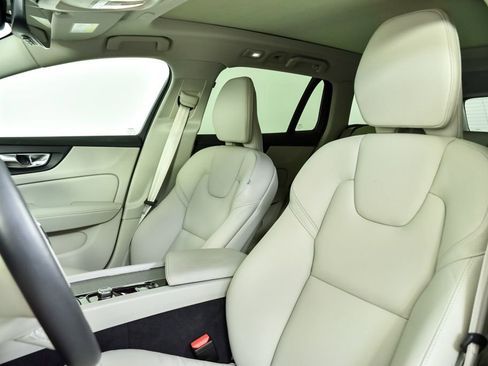 Certified 2024 Volvo V60 B5 Cross Country Plus image 7