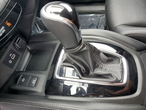 Used 2020 Nissan Rogue Sport SL AWD/4WD image 33