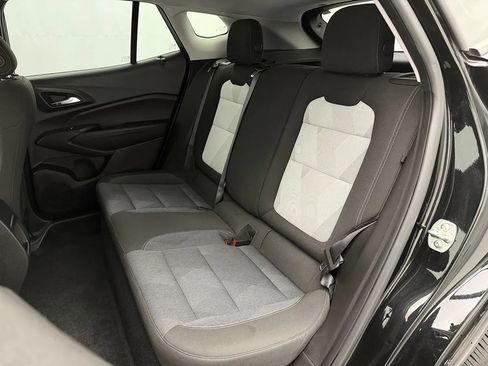 Used 2024 Chevrolet Trax LS FWD image 21