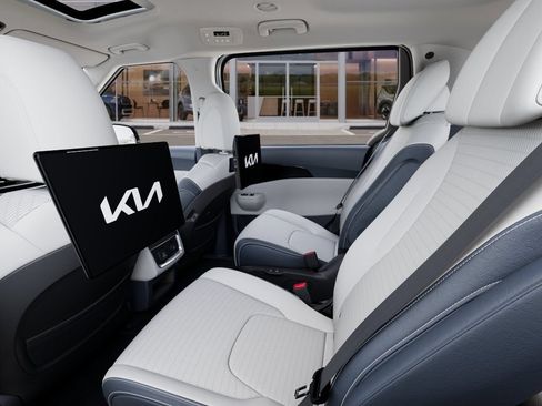 New 2026 Kia Carnival SX Prestige FWD image 18