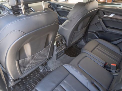 Used 2023 Audi Q5 2.0T Prestige w/ Prestige Package image 18