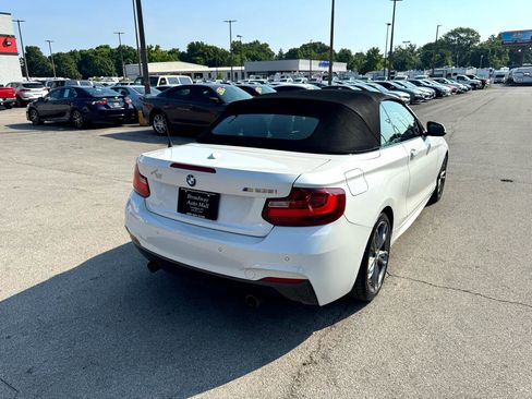 Used 2016 BMW M235i Convertible image 11