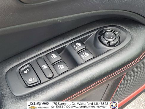 Used 2017 Jeep Compass Trailhawk w/ Cold Weather Group image 24