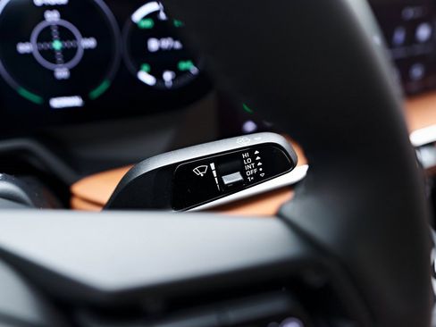 Used 2024 Porsche 911 Carrera S image 64