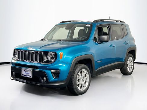 Used 2022 Jeep Renegade Latitude image 1