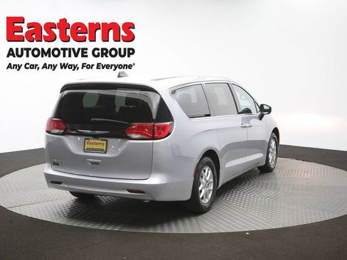 Used 2023 Chrysler Voyager LX FWD image 40
