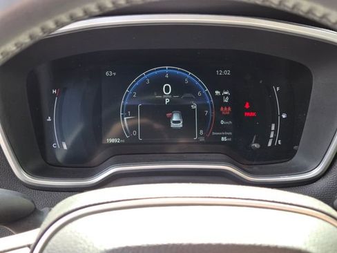 Used 2023 Toyota Corolla Cross XLE w/ Convenience Package image 19