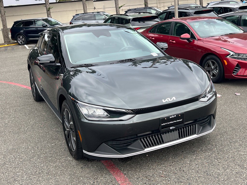 Certified 2024 Kia EV6 Light RWD image 3