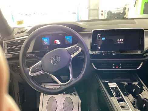 Used 2024 Volkswagen Atlas Cross Sport SE w/ Adventure Package image 6