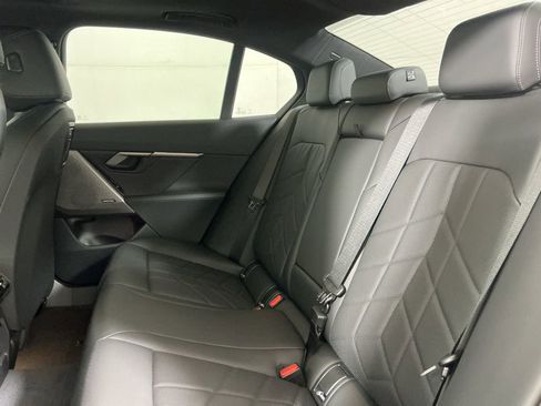 New 2026 BMW 530i w/ Premium Package RWD image 25