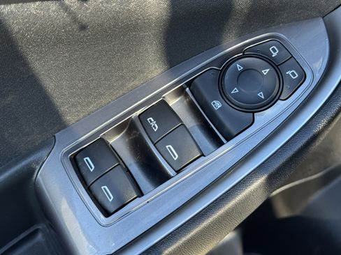 Used 2022 Chevrolet Malibu LT image 24