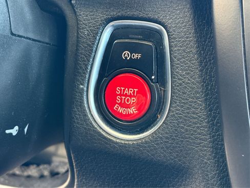 Used 2013 BMW 335i xDrive Sedan image 28