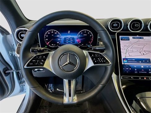 Certified 2024 Mercedes-Benz GLC 300 4MATIC image 11