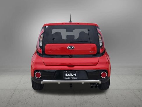 Used 2019 Kia Soul ! FWD image 5
