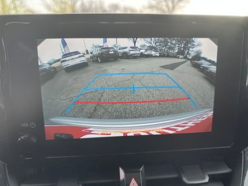 Used 2024 Toyota Corolla LE image 11