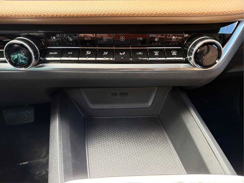 New 2026 Chevrolet Equinox ACTIV image 28