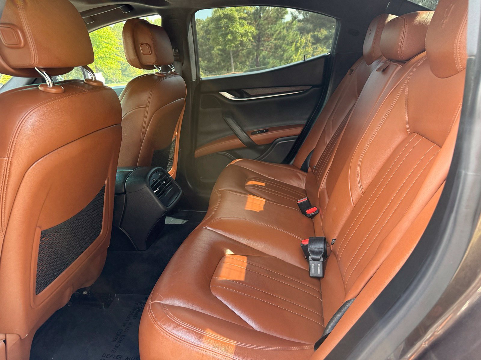 Used 2016 Maserati Ghibli RWD image 39