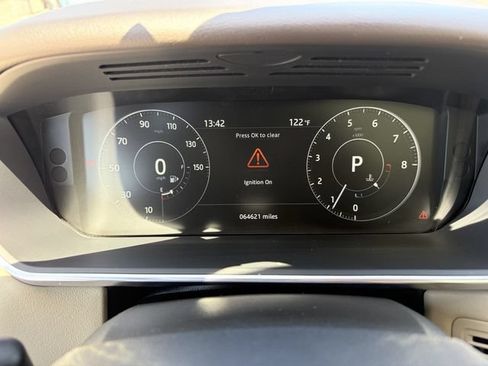 Used 2017 Land Rover Range Rover Sport HSE AWD/4WD image 11