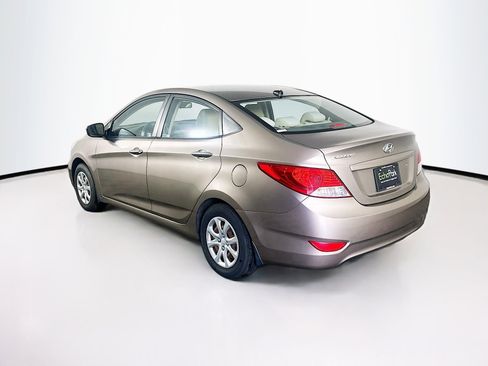 Used 2012 Hyundai Accent GLS w/ Comfort Pkg 2 FWD image 5