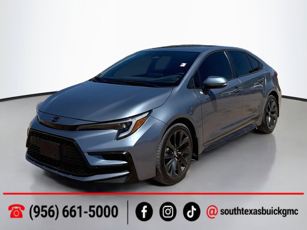 Used 2026 Toyota Corolla SE FWD image 3