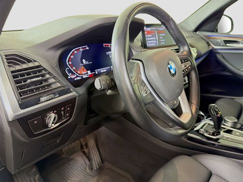 Used 2021 BMW X3 xDrive30i w/ Premium Package image 10