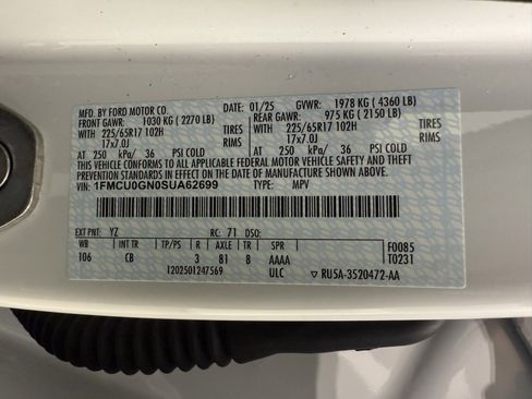 Used 2025 Ford Escape Active image 16