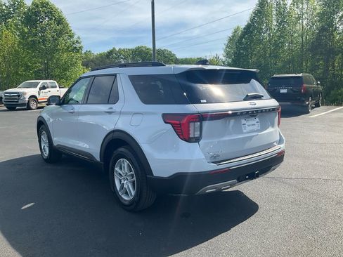 New 2026 Ford Explorer Active image 7
