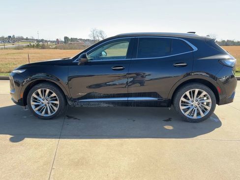 New 2025 Buick Envision Avenir image 5