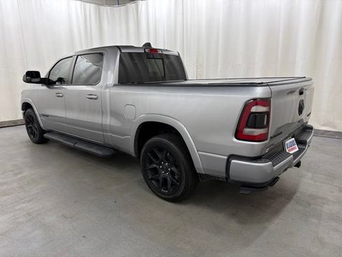 Used 2022 RAM 1500 Laramie AWD/4WD image 4