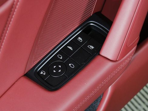 New 2026 Porsche 911 Carrera image 22