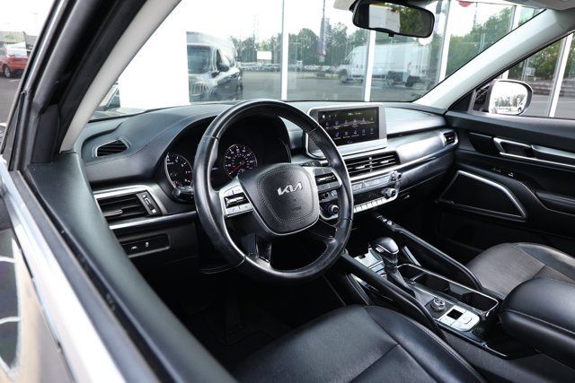 Used 2022 Kia Telluride S FWD image 28