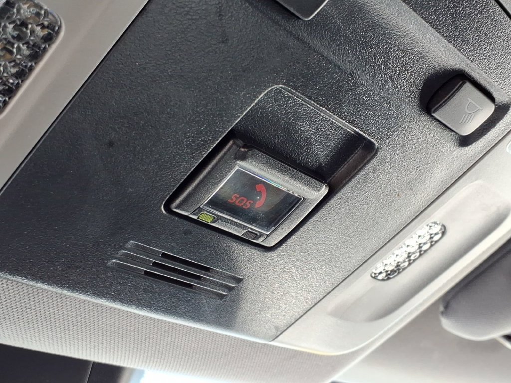 Used 2023 Toyota Camry SE FWD image 22