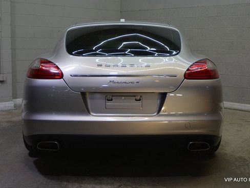Used 2011 Porsche Panamera 4 AWD/4WD image 35