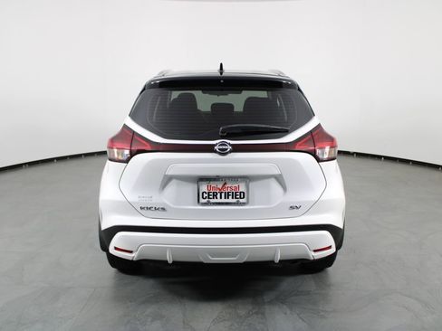 Certified 2023 Nissan Kicks SV FWD image 11
