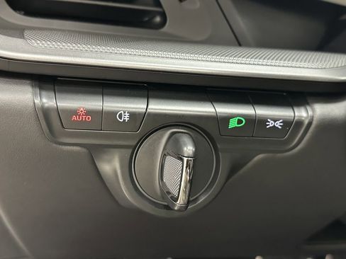 Used 2022 Porsche 911 Carrera image 30