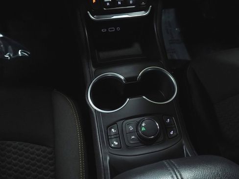 Used 2020 GMC Terrain SLE w/ Driver Convenience Package image 18