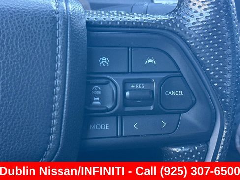 Used 2025 Toyota Tacoma SR5 AWD/4WD image 39