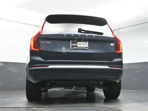 Used 2024 Volvo XC90 T8 Plus w/ Protection Package Premier image 38