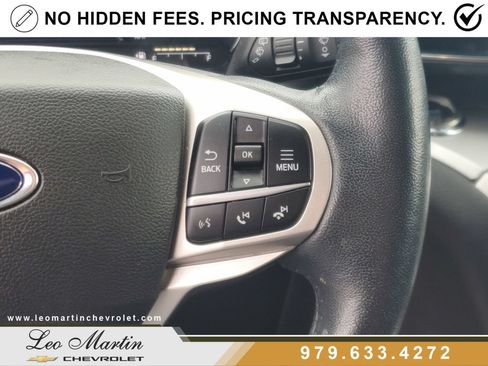 Used 2022 Ford Explorer XLT w/ Equipment Group 202A RWD image 23