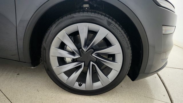 Used 2026 Tesla Model Y AWD image 72