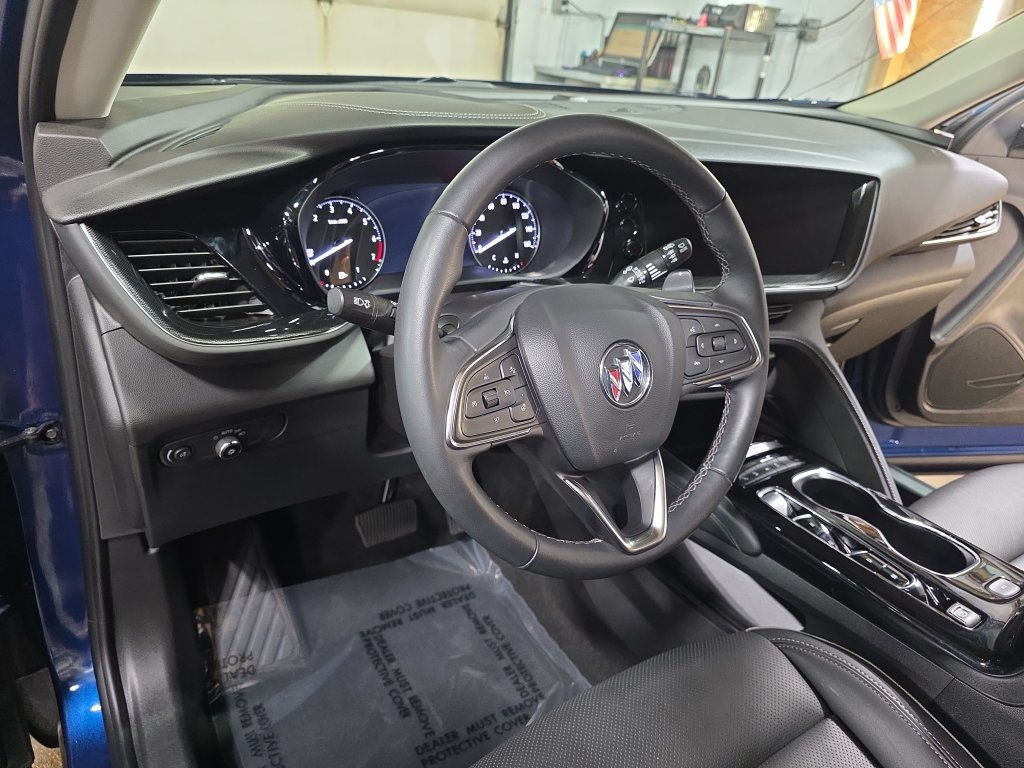 Used 2023 Buick Envision Essence AWD/4WD image 15