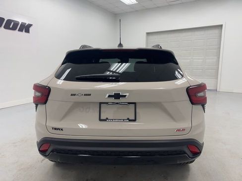 New 2026 Chevrolet Trax RS FWD image 6