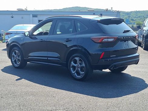Used 2023 Ford Escape ST-Line w/ Tech Pack #1 AWD/4WD image 4