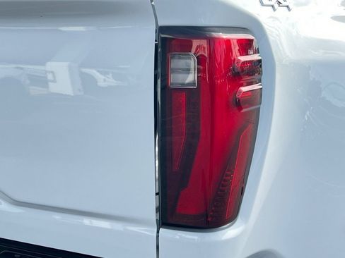 New 2026 GMC Sierra 3500 Pro image 7