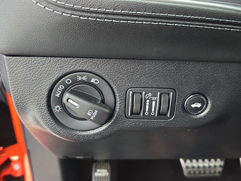 Used 2021 Dodge Challenger R/T Scat Pack w/ Plus Package image 21