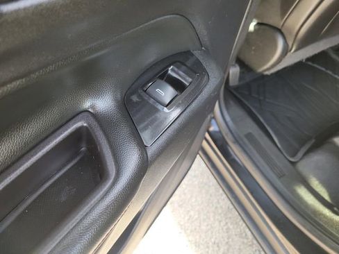 Used 2022 Chevrolet Equinox Premier w/ LPO, Floor Liner Package image 16