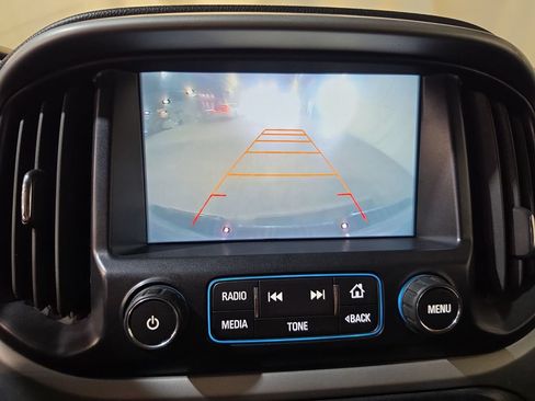 Used 2016 Chevrolet Colorado LT AWD/4WD image 22